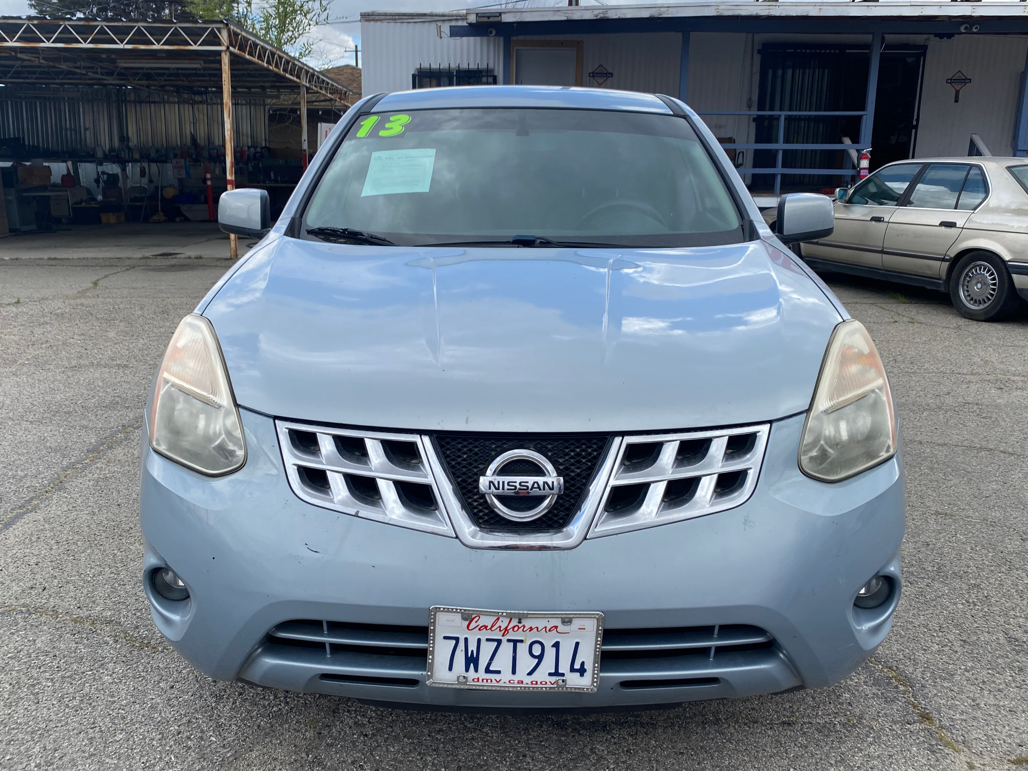 photo of 2018 Nissan Rogue SV 2WD